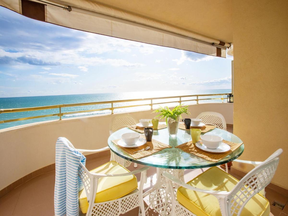 Apartment Front Beach By Interhome كالافيل المظهر الخارجي الصورة