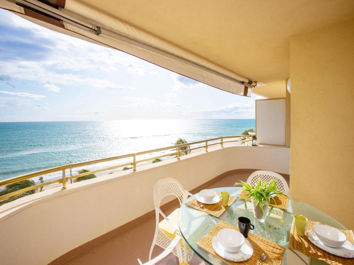Apartment Front Beach By Interhome كالافيل المظهر الخارجي الصورة